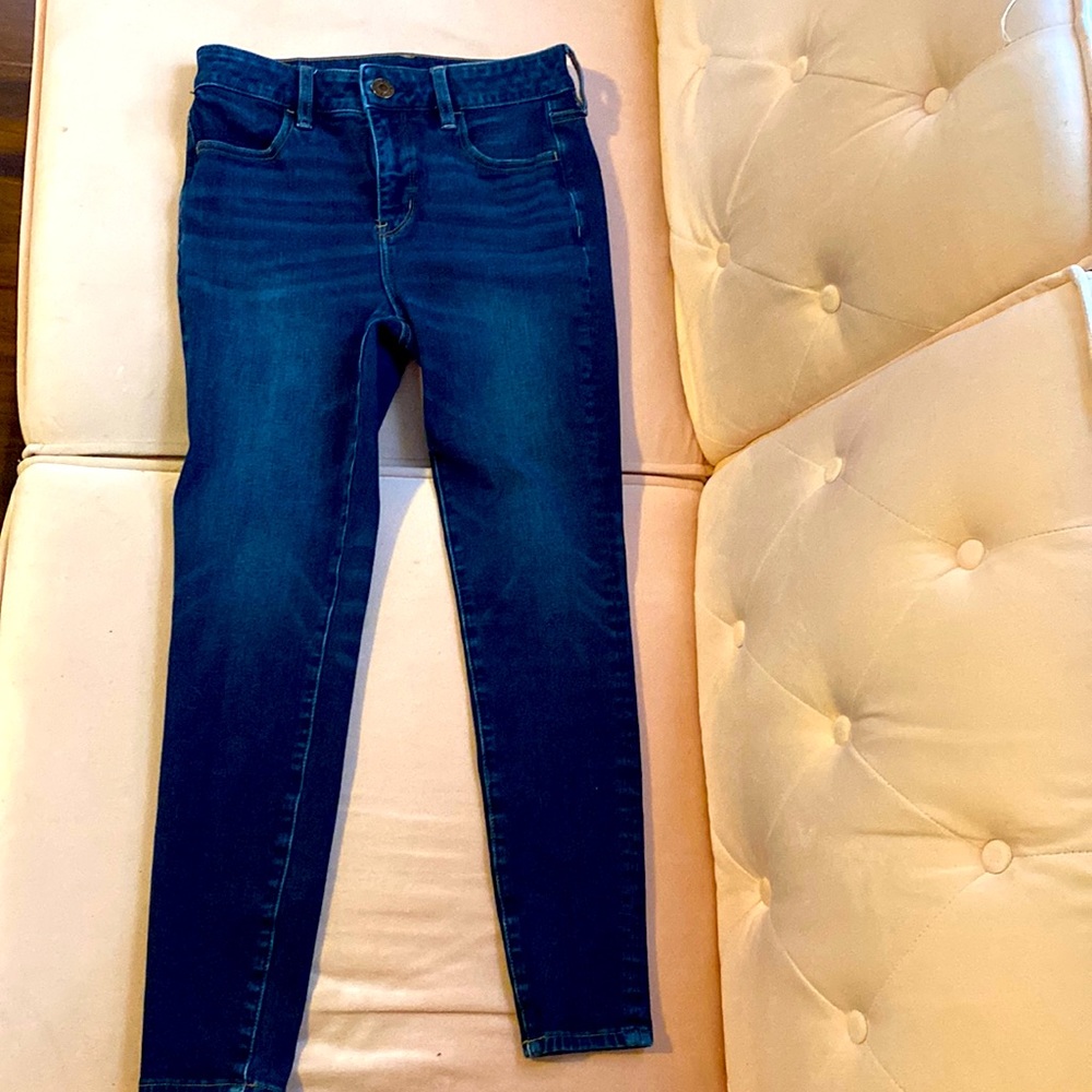 American Eagle High Waisted “The Dream Jean” Skinny Jeans